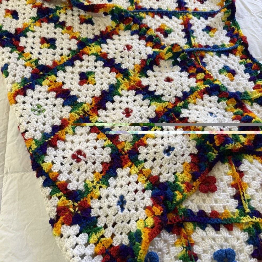 Hand Crocheted Granny Square Afghan Throw Blanket Daisy Floral 42